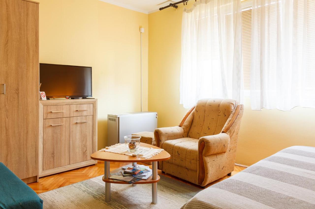 Apartman Bogojevic Golubac Esterno foto